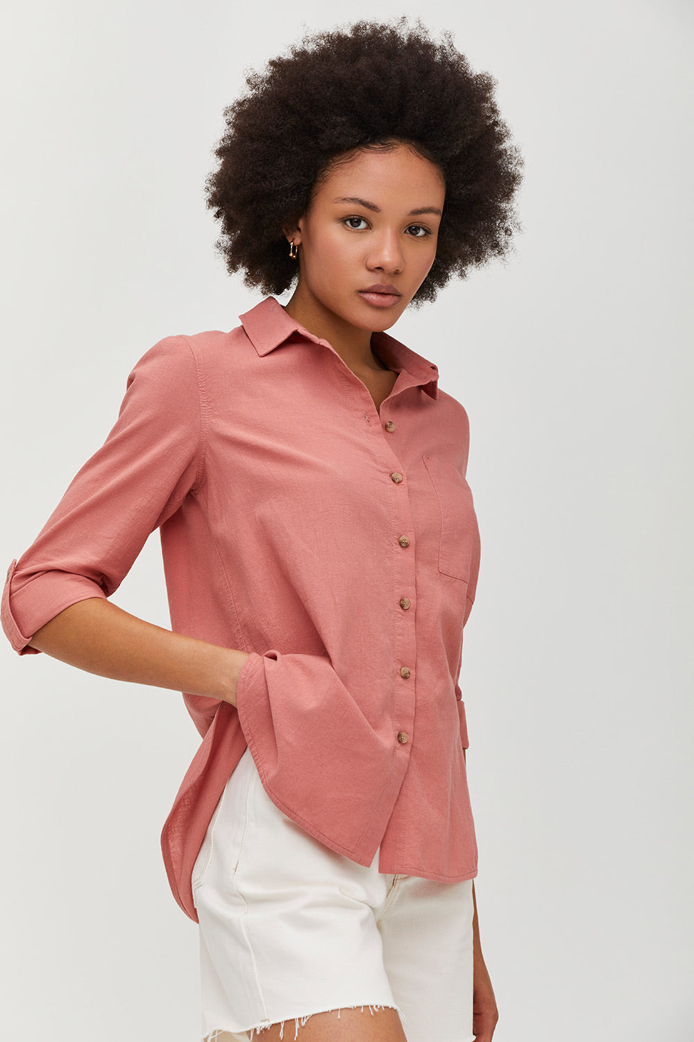 החופשה - חולצת פשתן