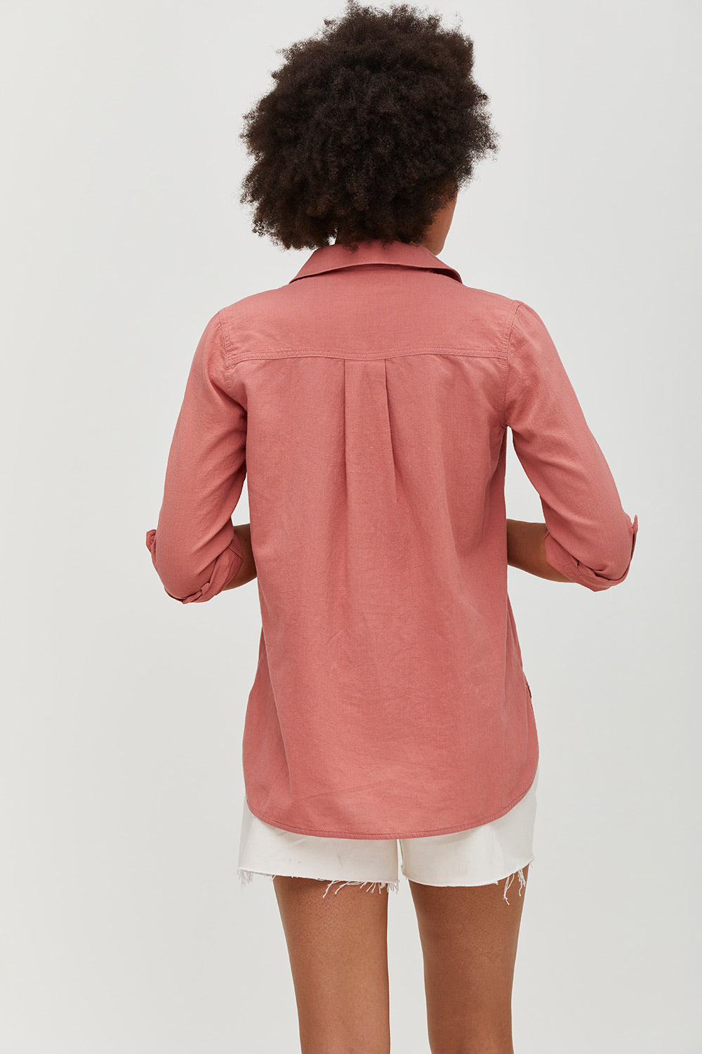 החופשה - חולצת פשתן