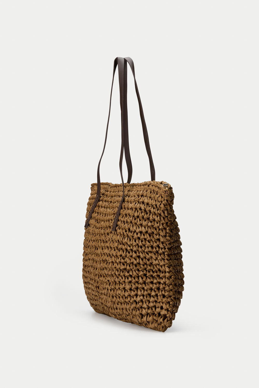 תיק קש נדיה