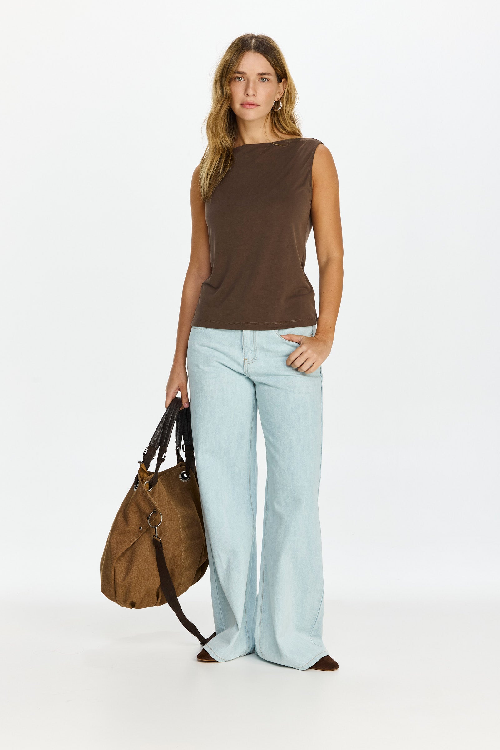 חולצת ג'ייד